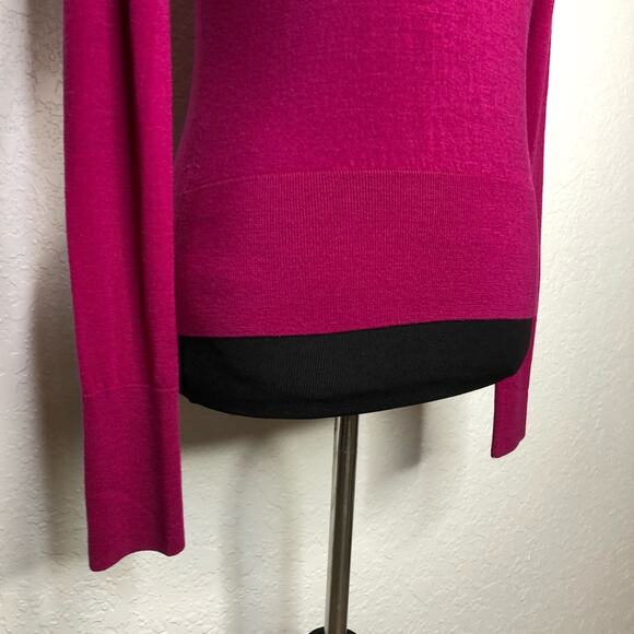 Lafayette 148 New York dark pink v neck wool sweater size Small - Picture 3 of 14